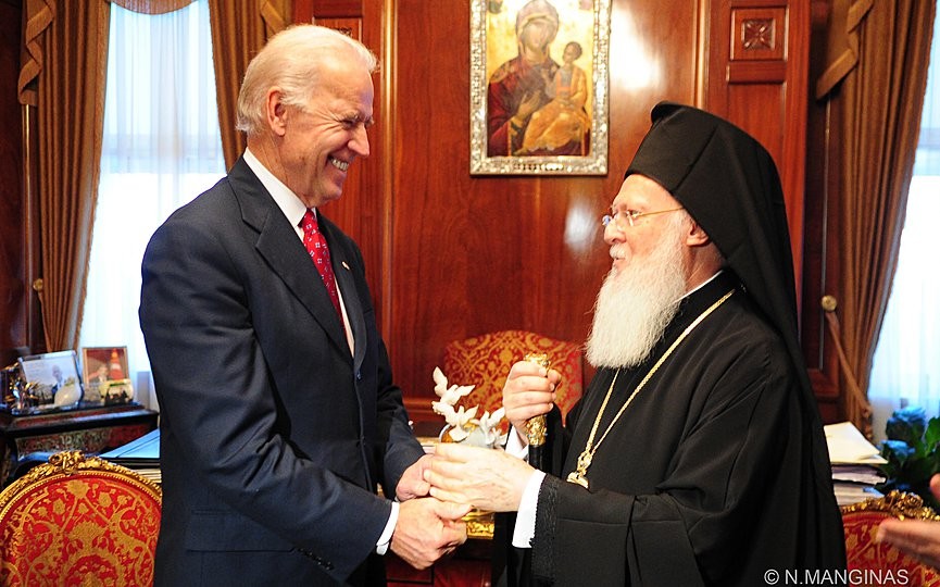 Στο Νοσοκομείο ο Οικουμενικός Πατριάρχης Βαρθολομαίος - Ο Μπάιντεν ενημερώθηκε για την κατάσταση του