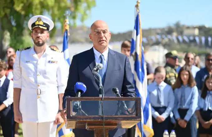 Δένδιας: 28η Οκτωβρίου - Ημέρα εθνικής εορτής και απόδοσης τιμής σε όσους πολέμησαν για την Eλευθερία της Ελλάδας