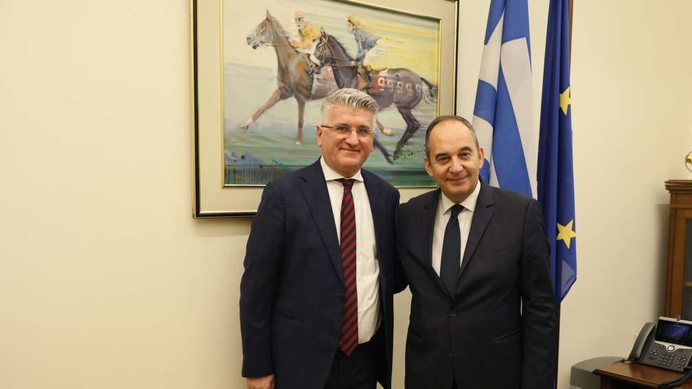 Συνάντηση Πλακιωτάκη – Gjekmarkaj στη Βουλή: Στο επίκεντρο η ενταξιακή πορεία της Αλβανίας και τα δικαιώματα της Ελληνικής Μειονότητας